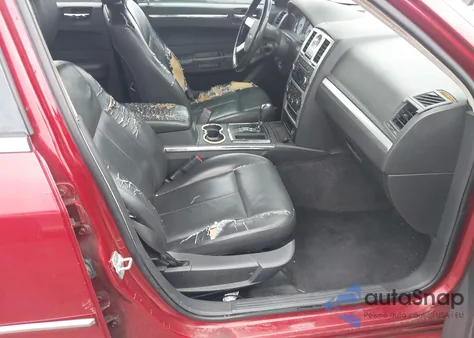 2010 Chrysler 300 Touring/Signature Series/Executive Series from USA, damaged, VIN 2C3CA5CVXAH289890